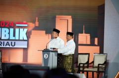 Paslon Suwai Tampil Elegan dan Menguasai Materi Debat Pilgubri